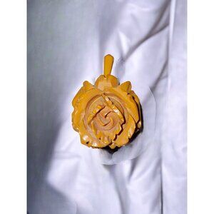 Vintage 1940s Bakelite Rose Pendant